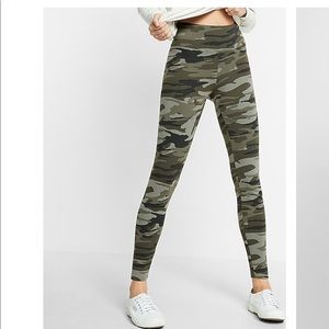 EXPRESS leggings brand new